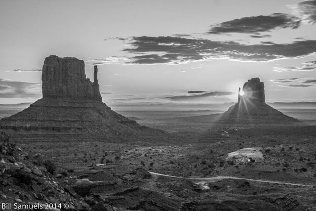 Monument Valley In The Morning In B&W | Shutterbug